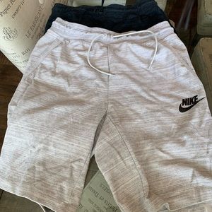 Mens Nike shorts 2 pairs
